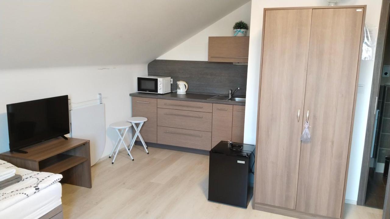 Penzion U Brázdů Ivancice Esterno foto