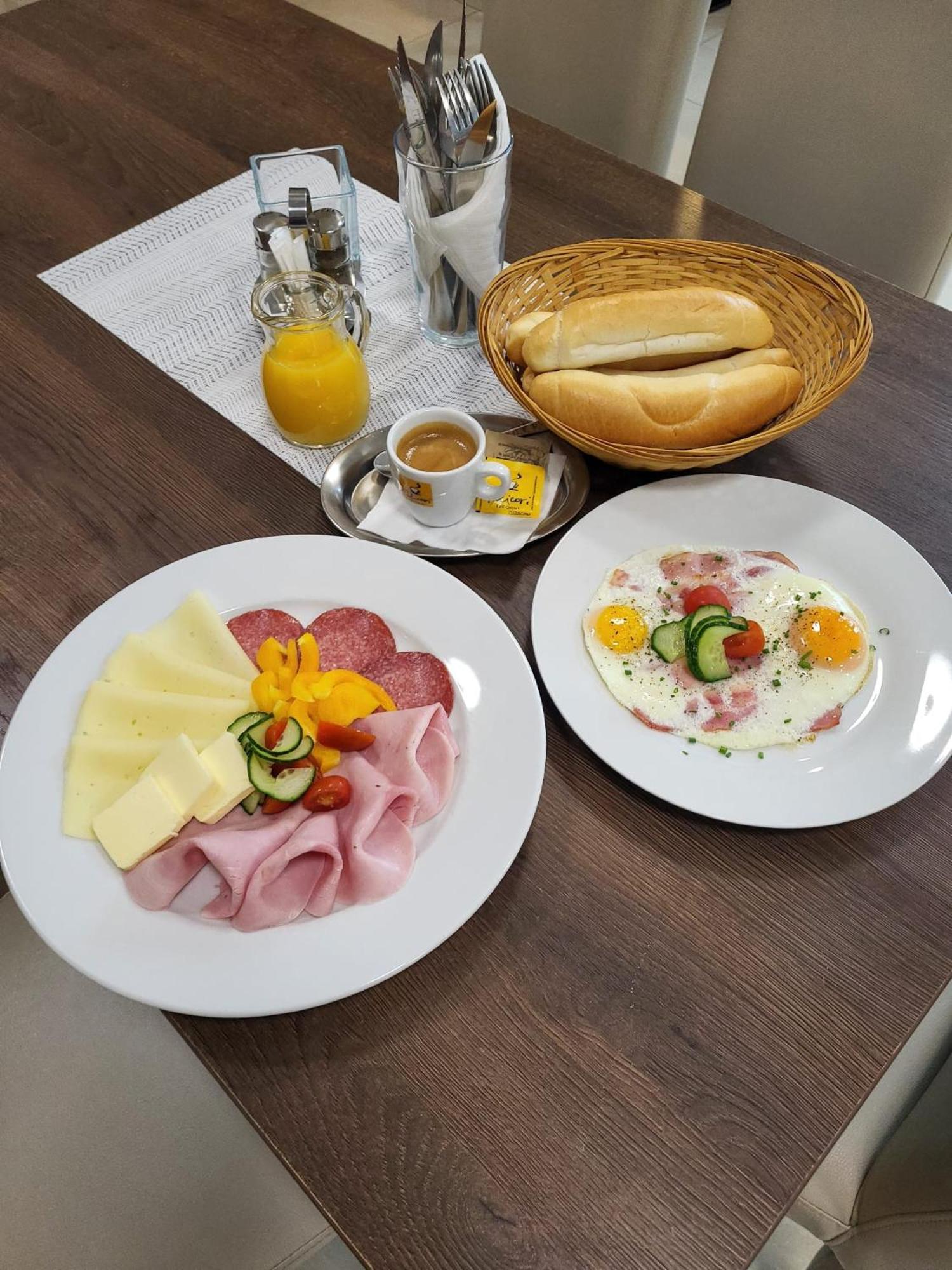 Penzion U Brázdů Ivancice Esterno foto